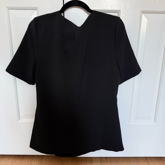Like new IMNYC Women's bow front Blouse - Picture 4 of 4